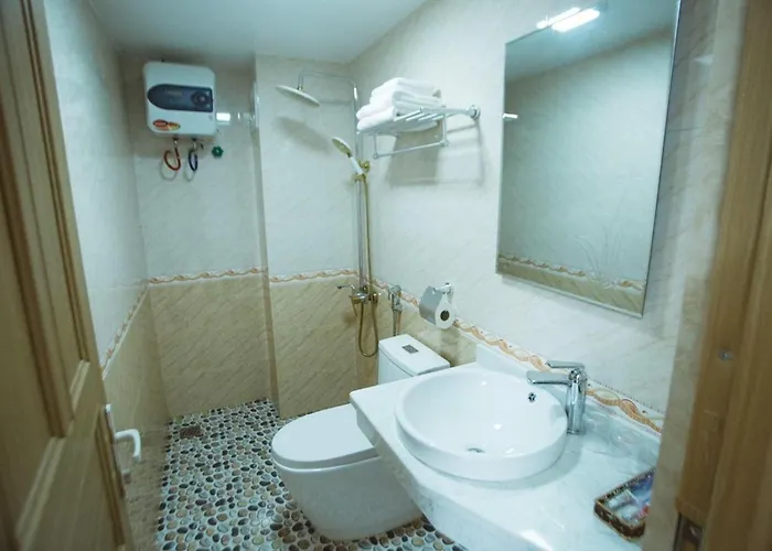 Tan Trang Hotel Hotel Hạ Long